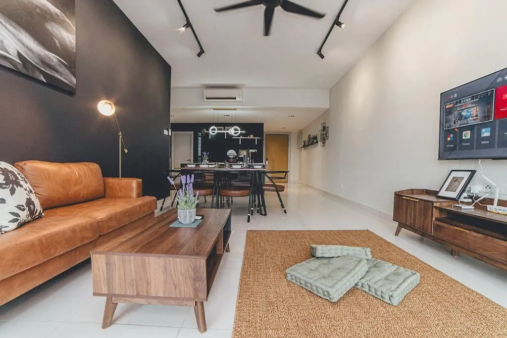 Wooden Sand Mosaicsouthkey 3Br W Bathtub Midvalley By Our Stay Johor Bahru 0*,  Malaysia
