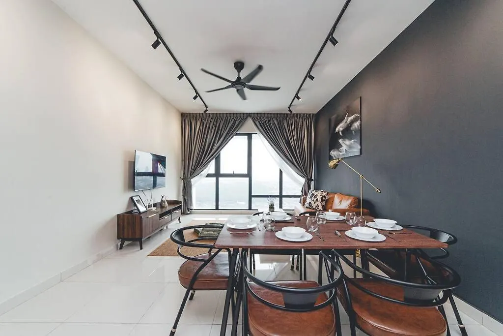 Apartment Wooden Sand Mosaicsouthkey 3Br W Bathtub Midvalley By Our Stay Johor Bahru Malaysia