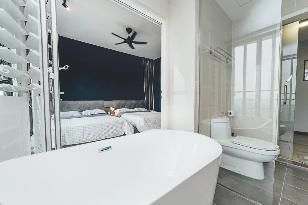 Wooden Sand Mosaicsouthkey 3Br W Bathtub Midvalley By Our Stay Johor Bahru